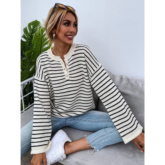 Striped oversized Button Front Sweater cream black minimalist preppy - Picture 1 of 6